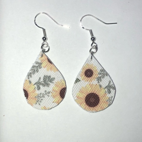 Jewelry - Sunflower Faux Leather Earrings